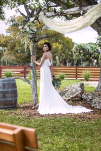 What to Wear to a Western Wedding in Palm Beach