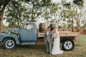 What to Put on Your Free Wedding Website